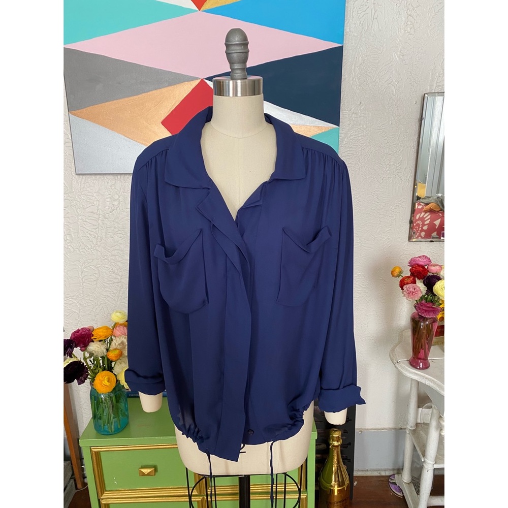 Breezy BKE navy chiffon blouse